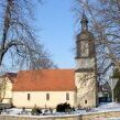 Kirche Nausitz (Außen mit Friedhof)